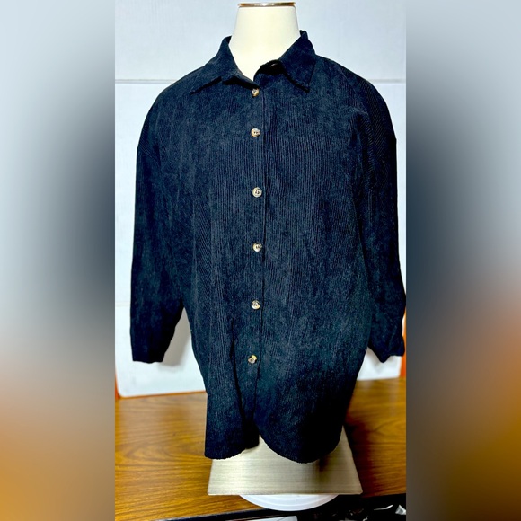 Shein Curve 2X corduroy black button front shirt or jacket. 32”L 29” p/p - Picture 6 of 8